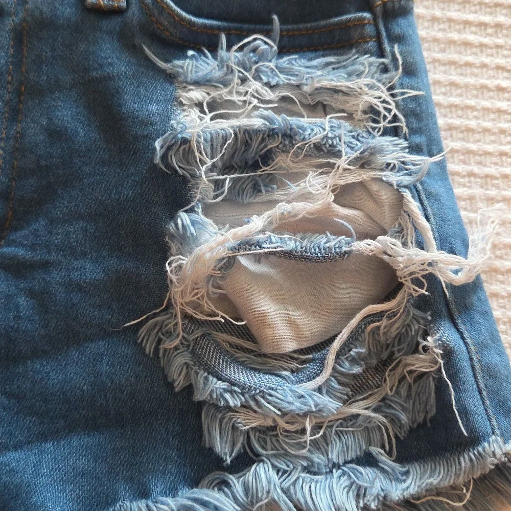 Fashion Nova Light Blue Denim Distressed Jeans - Picture 3 of 7